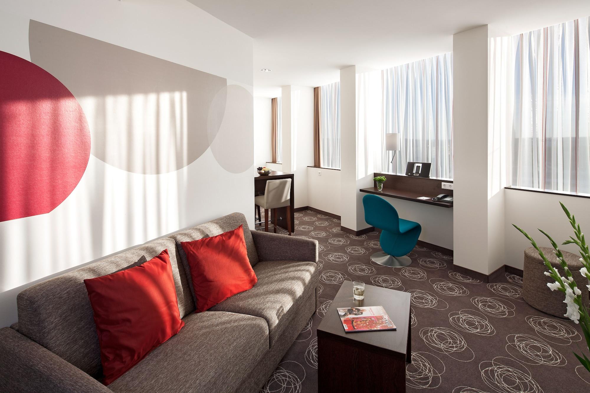 Webers - Das Hotel Im Ruhrturm Essen Eksteriør billede