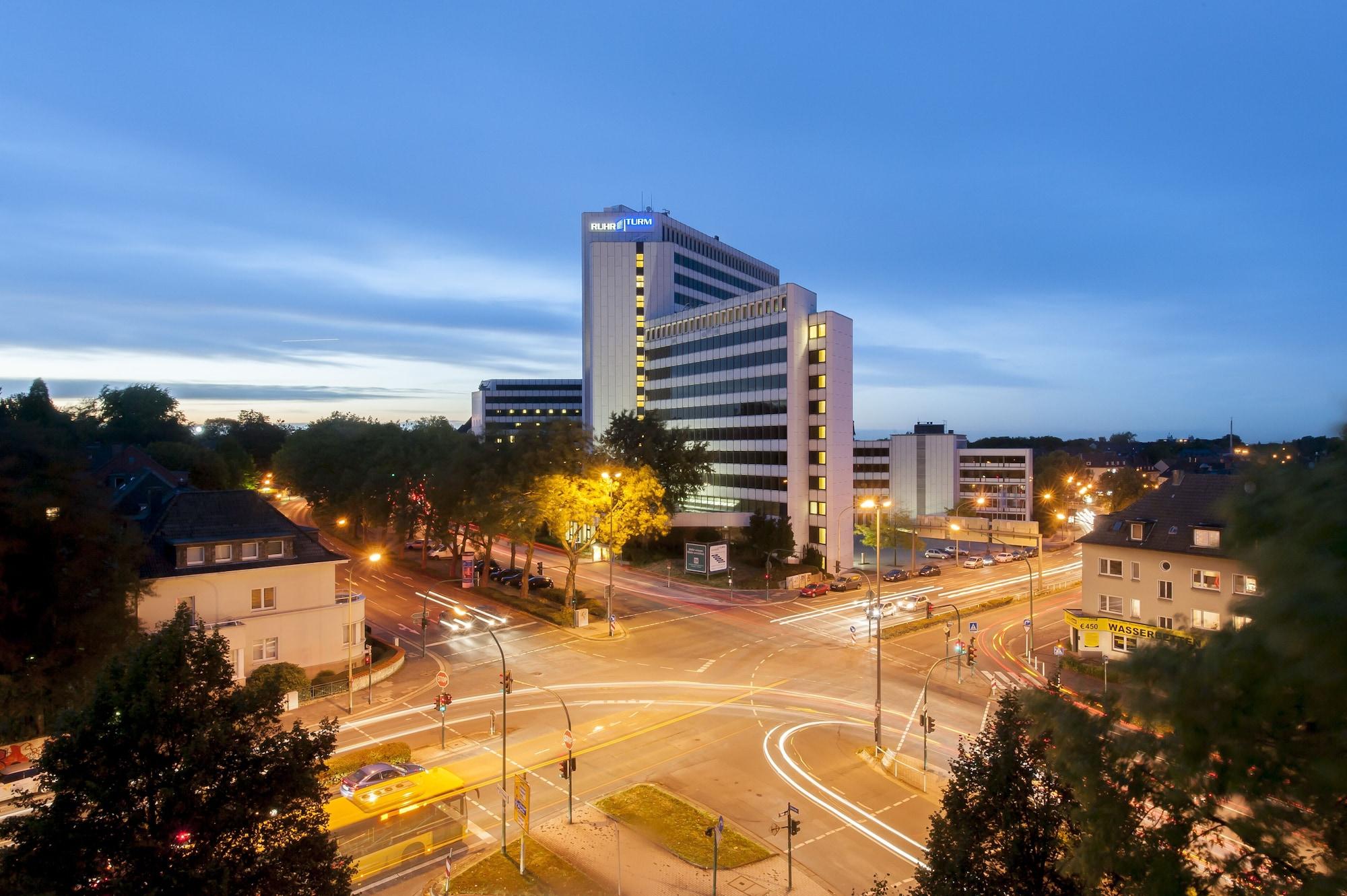 Webers - Das Hotel Im Ruhrturm Essen Eksteriør billede